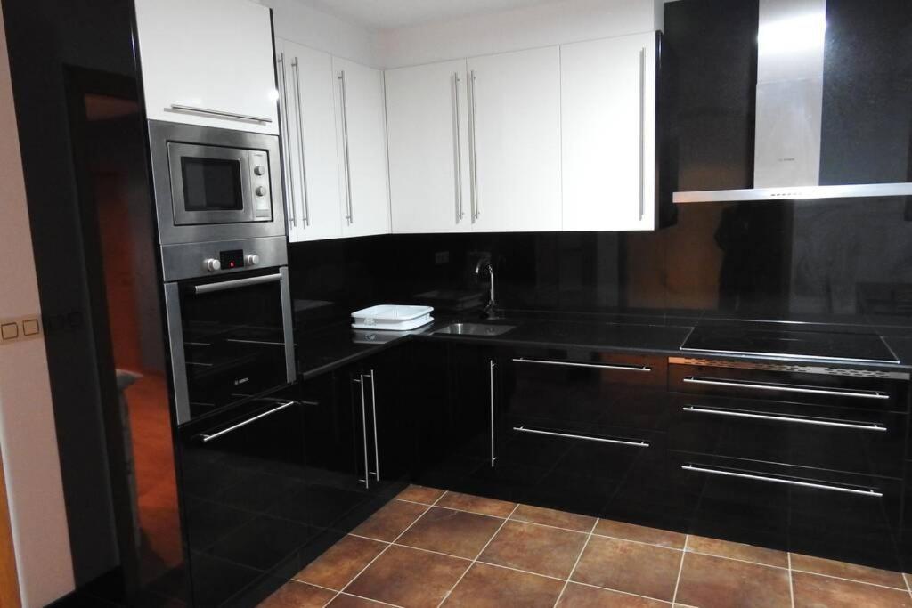 Apartamento De 4 Dormitorios En Камариньяс Экстерьер фото